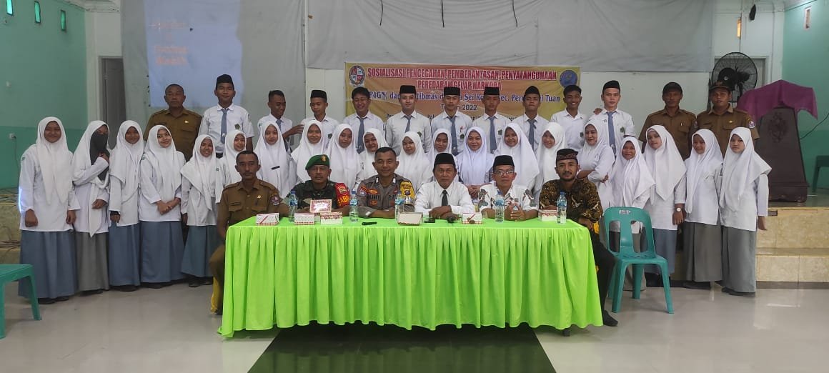 Bripka M. Hendrawan Bhakti Sosialisasi Pencegahan, Pemberantasan Dan Penyalahgunaan Narkoba Bripka M. Hendrawan Bhakti Sosialisasi Pencegahan, Pemberantasan Dan Penyalahgunaan Narkoba