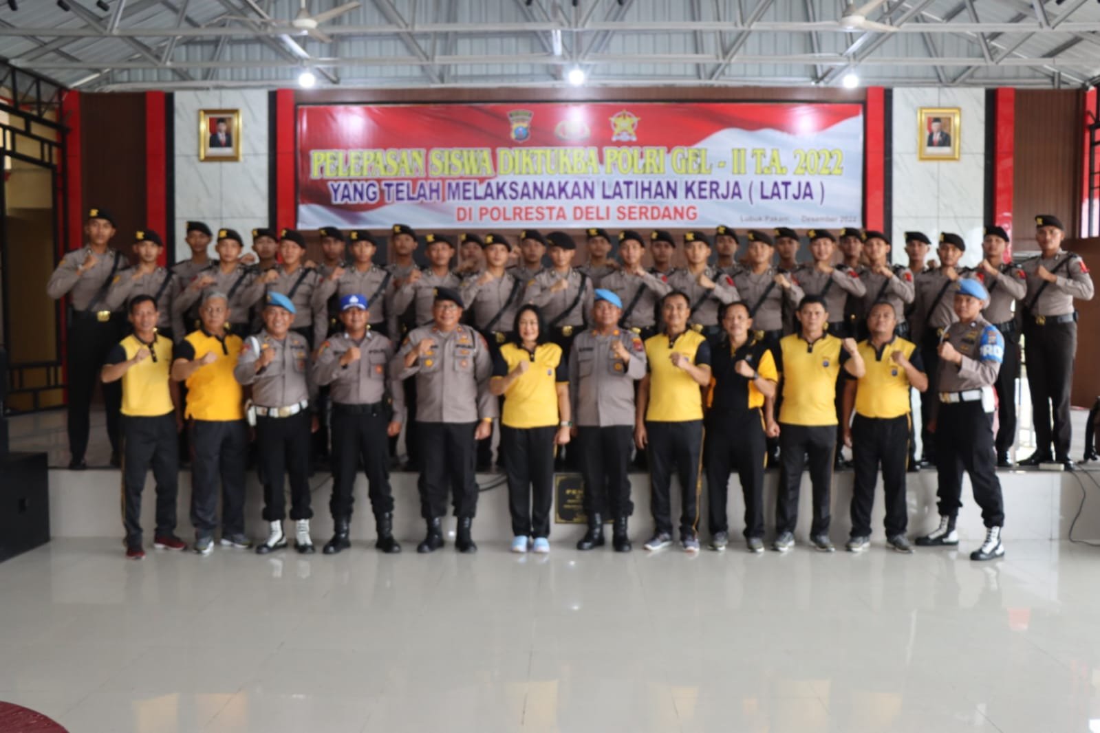 Polresta Deli Serdang Berikan Arahan Dan Pelepasan Siswa Latja Diktuk BA Polri Gelombang II T.A 2022 SPN Hinai Polda Sumut Polresta Deli Serdang Berikan Arahan Dan Pelepasan Siswa Latja Diktuk BA Polri Gelombang II T.A 2022 SPN Hinai Polda Sumut