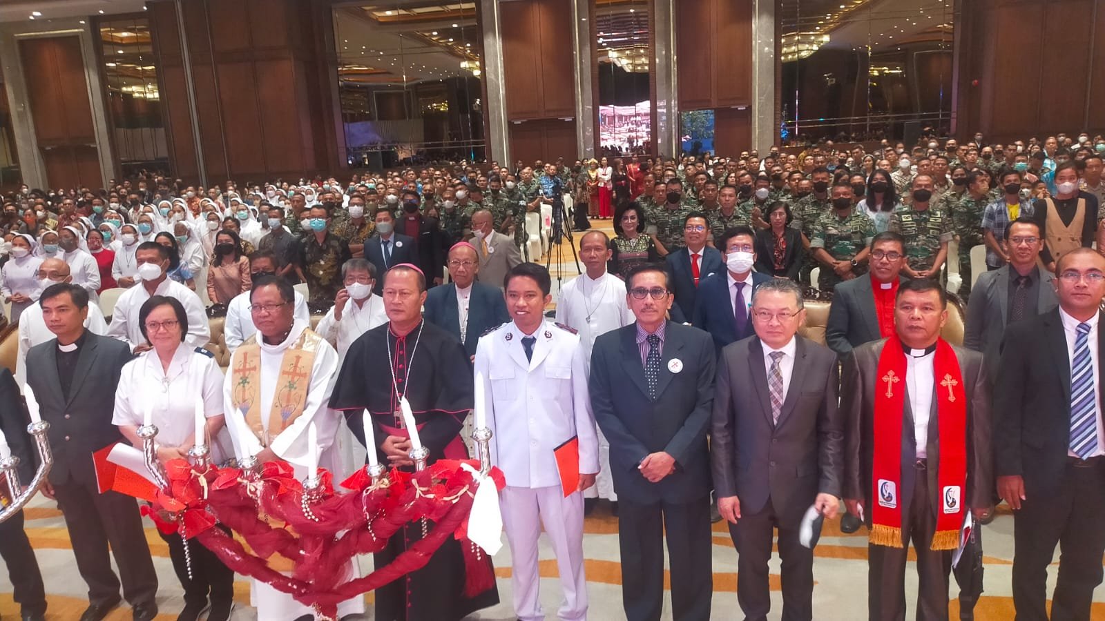 Natal Oikumene Sumatera Selatan dihadiri Gubernur,DPRD,FKUB,TNI dan Polri. Natal Oikumene Sumatera Selatan dihadiri Gubernur,DPRD,FKUB,TNI dan Polri.