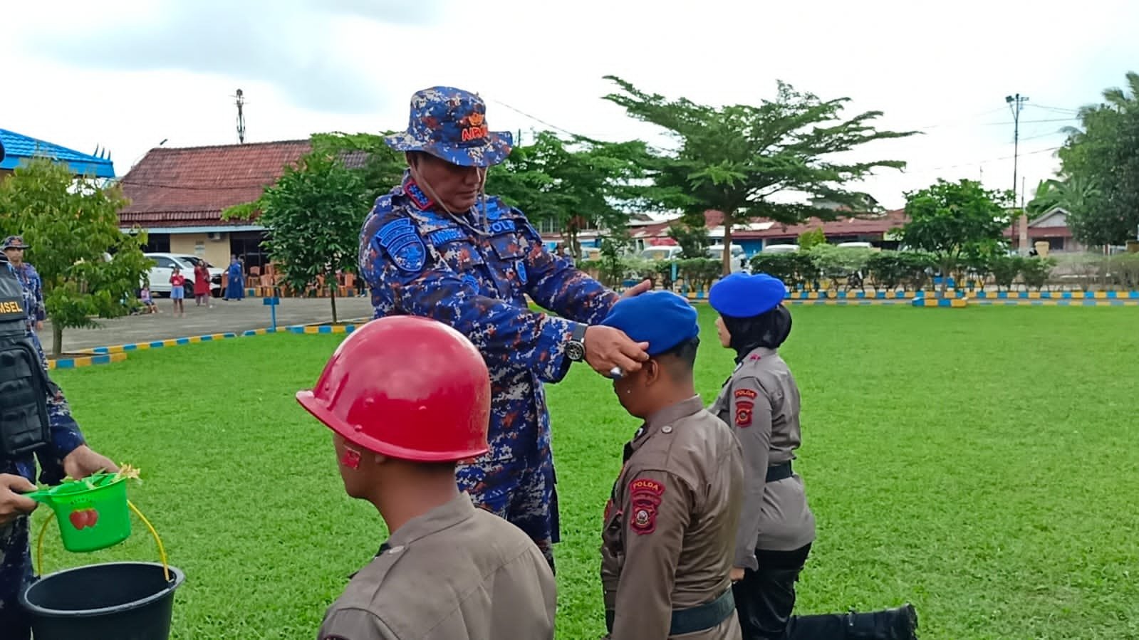 Ditpolairud Polda Sumsel Gelar Upacara Tradisi Pembaretan Dan Pembina Personil