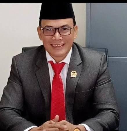 Antoni Yuzar : Tidak ada Alasan Untuk Menunda Pelantikan Tersebut Mengingat SK mendagri