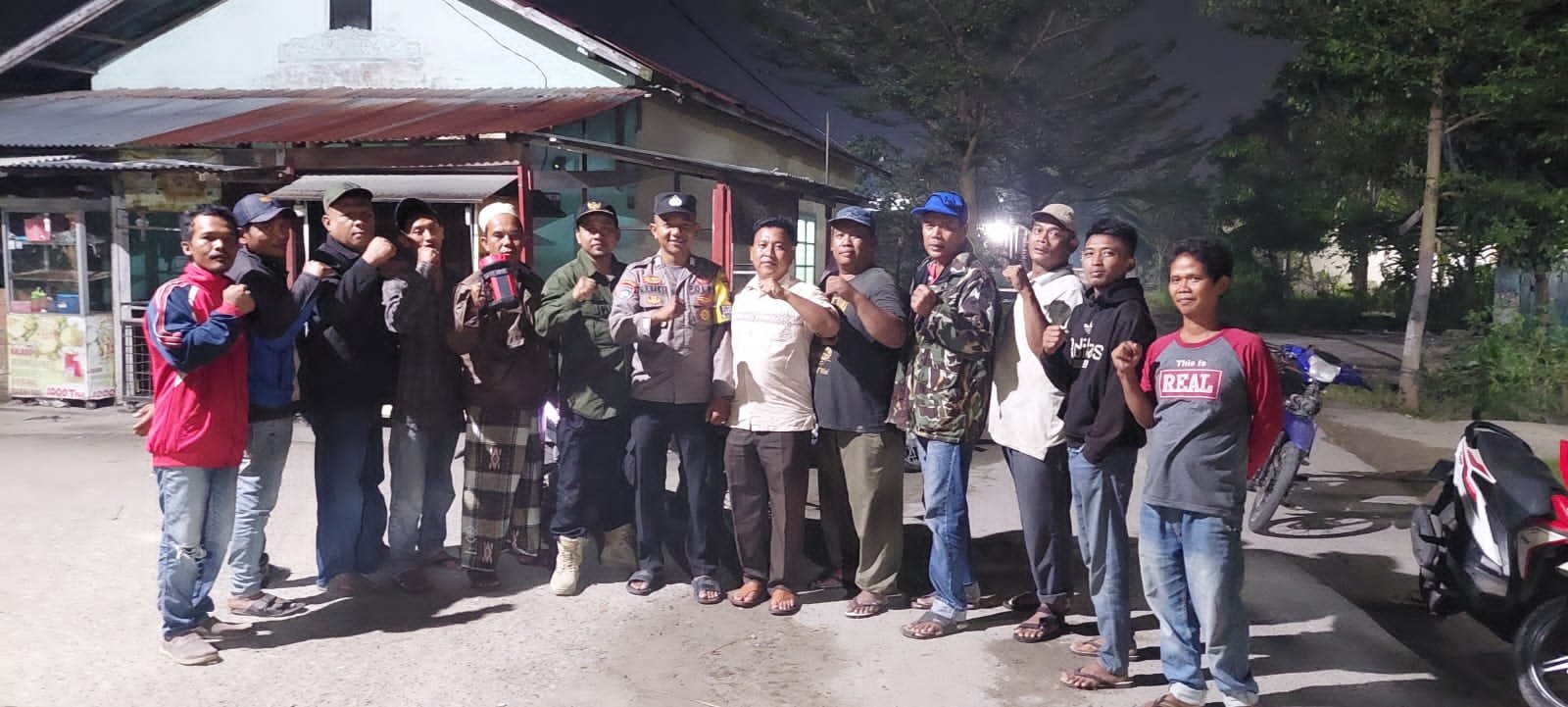Bripka Hendrawa Bhakti Giat Ronda Malam Dengan Warga Binaannya
