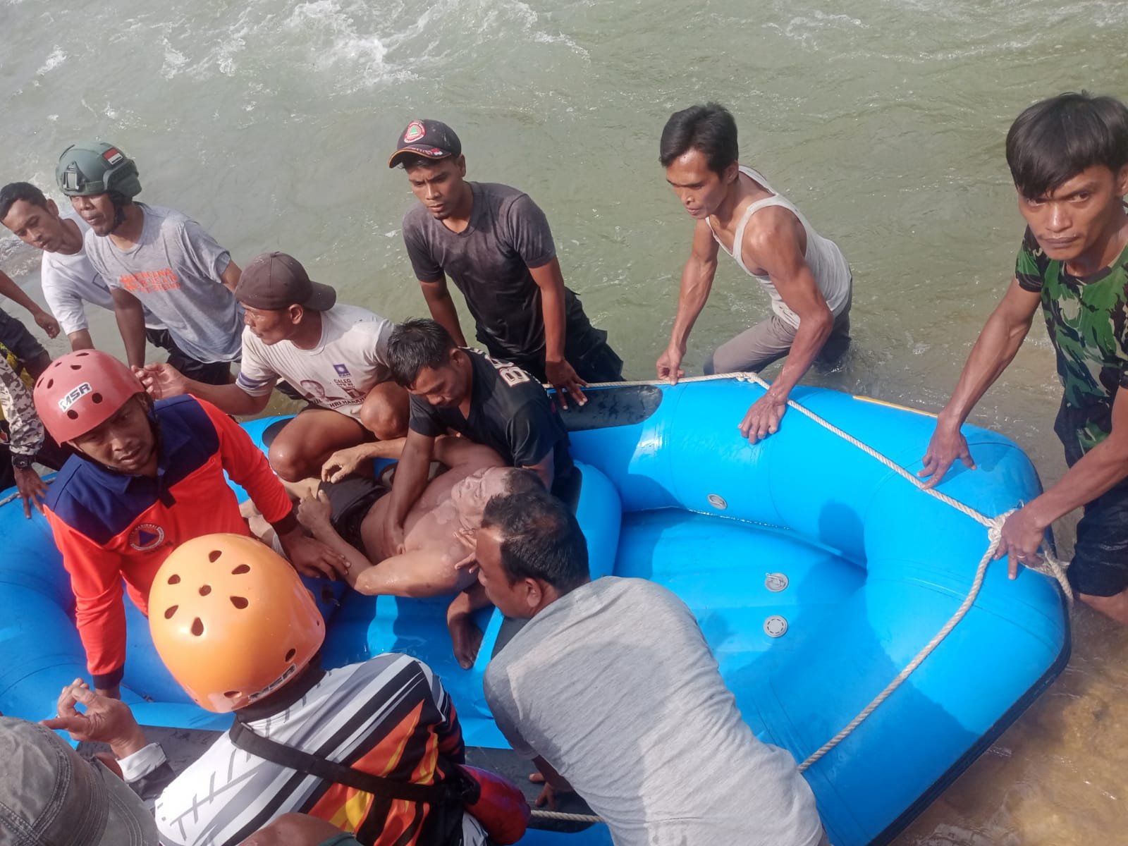 Warga Desa Mabar Ditemukan Tewas Tenggelam Di Sungai