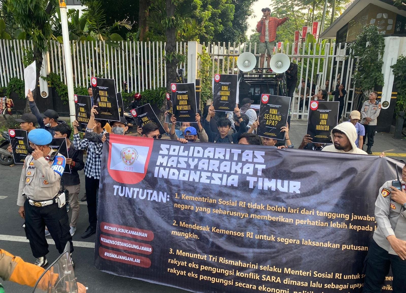 Solidaritas Masyarakat Indonesia Timur Minta Kemensos Taati Putusan Pengadilan Soal Bansos Korban Konflik Solidaritas Masyarakat Indonesia Timur Minta Kemensos Taati Putusan Pengadilan Soal Bansos Korban Konflik