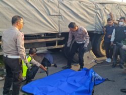 Wanita 40 Tahun Tewas Tergilas Truk