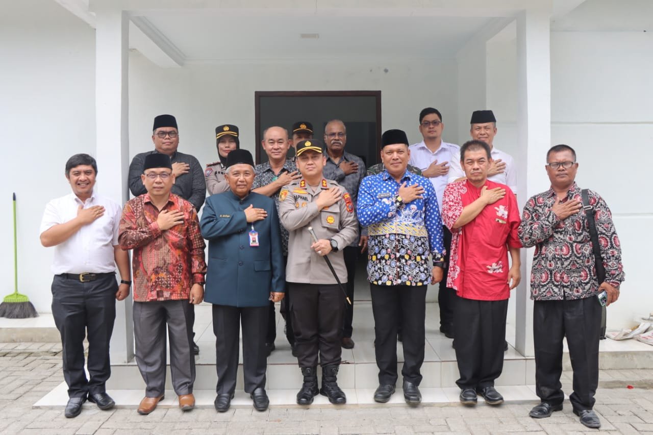 Jalin Silaturahmi, Kapolresta Deli Serdang Sambangi MUI Dan FKUB Deli Serdang Jalin Silaturahmi, Kapolresta Deli Serdang Sambangi MUI Dan FKUB Deli Serdang
