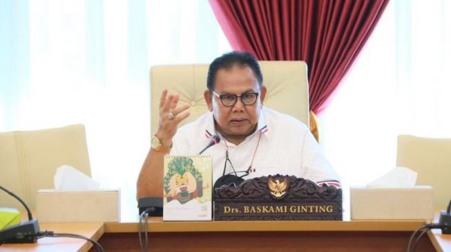 Ketua DPRD Sumut Drs Baskami Ginting Minta Gubernur Dan Kapolda Sumut Tertibkan Semua Galian C Ilegal Di Desa Namorih Dan Kutalimbaru Ketua DPRD Sumut Drs Baskami Ginting Minta Gubernur Dan Kapolda Sumut Tertibkan Semua Galian C Ilegal Di Desa Namorih Dan Kutalimbaru