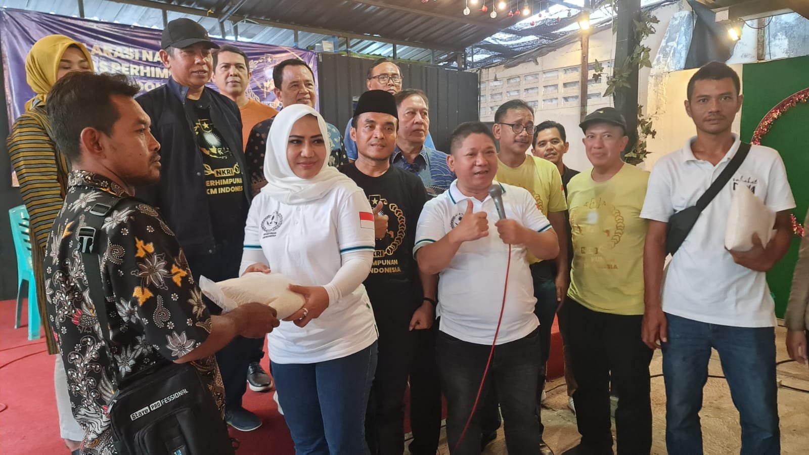 Perhimpunan UKM Indonesia Terus Konsolidasikan Gerakan Menangkan PAN dan Prabowo - Gibran Perhimpunan UKM Indonesia Terus Konsolidasikan Gerakan Menangkan PAN dan Prabowo - Gibran