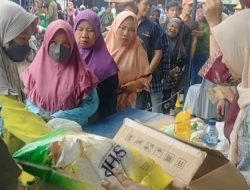 Jaga Stabilitas Harga Jelang Natal dan Tahun Baru Disdag Sumsel adakan Operasi Pasar Murah