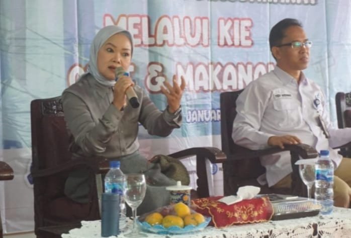 Lakukan Sosialisasi KIE, BBPOM Palembang bersama Anggota DPR RI Komisi IX Cerdaskan Masyarakat Lahat