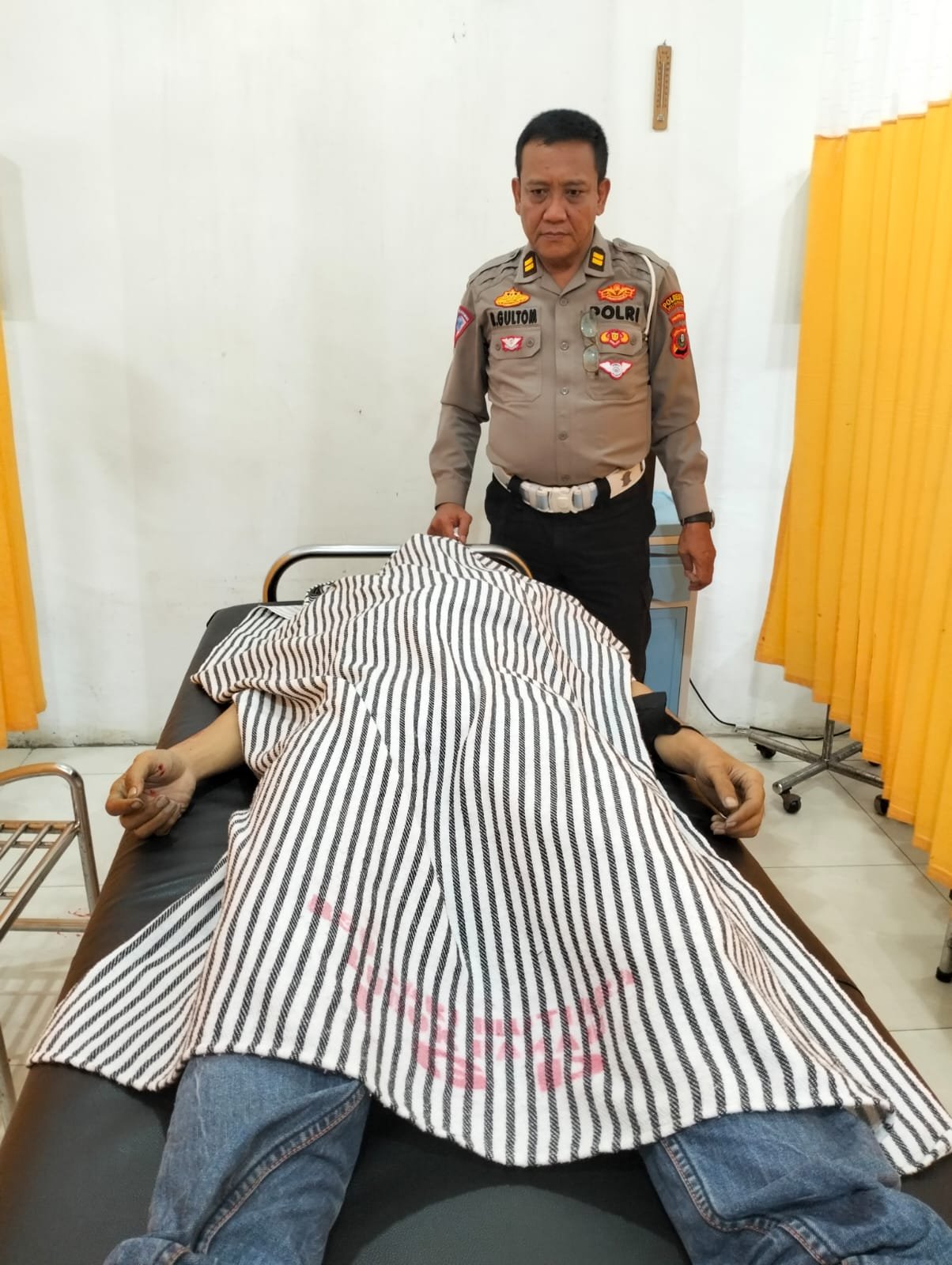 Tabrak Ekor Truk, Pemuda Usia 22 Tahun Tewas Ditempat Tabrak Ekor Truk, Pemuda Usia 22 Tahun Tewas Ditempat