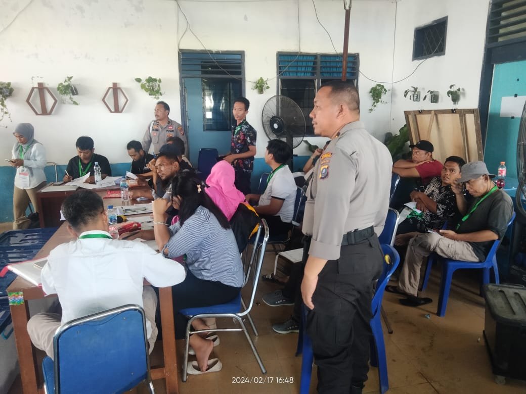 Polresta Deli Serdang Perketat Pengamanan, Sidang Pleno Surat Suara Polresta Deli Serdang Perketat Pengamanan, Sidang Pleno Surat Suara
