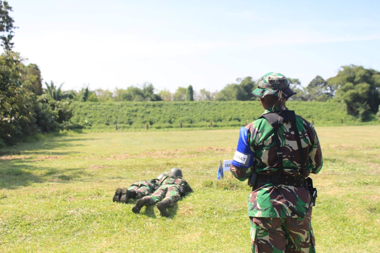 Danyonif 121/MK Gelar PORMK Menembak Pistol dan Menembak SO MINIMI Danyonif 121/MK Gelar PORMK Menembak Pistol dan Menembak SO MINIMI