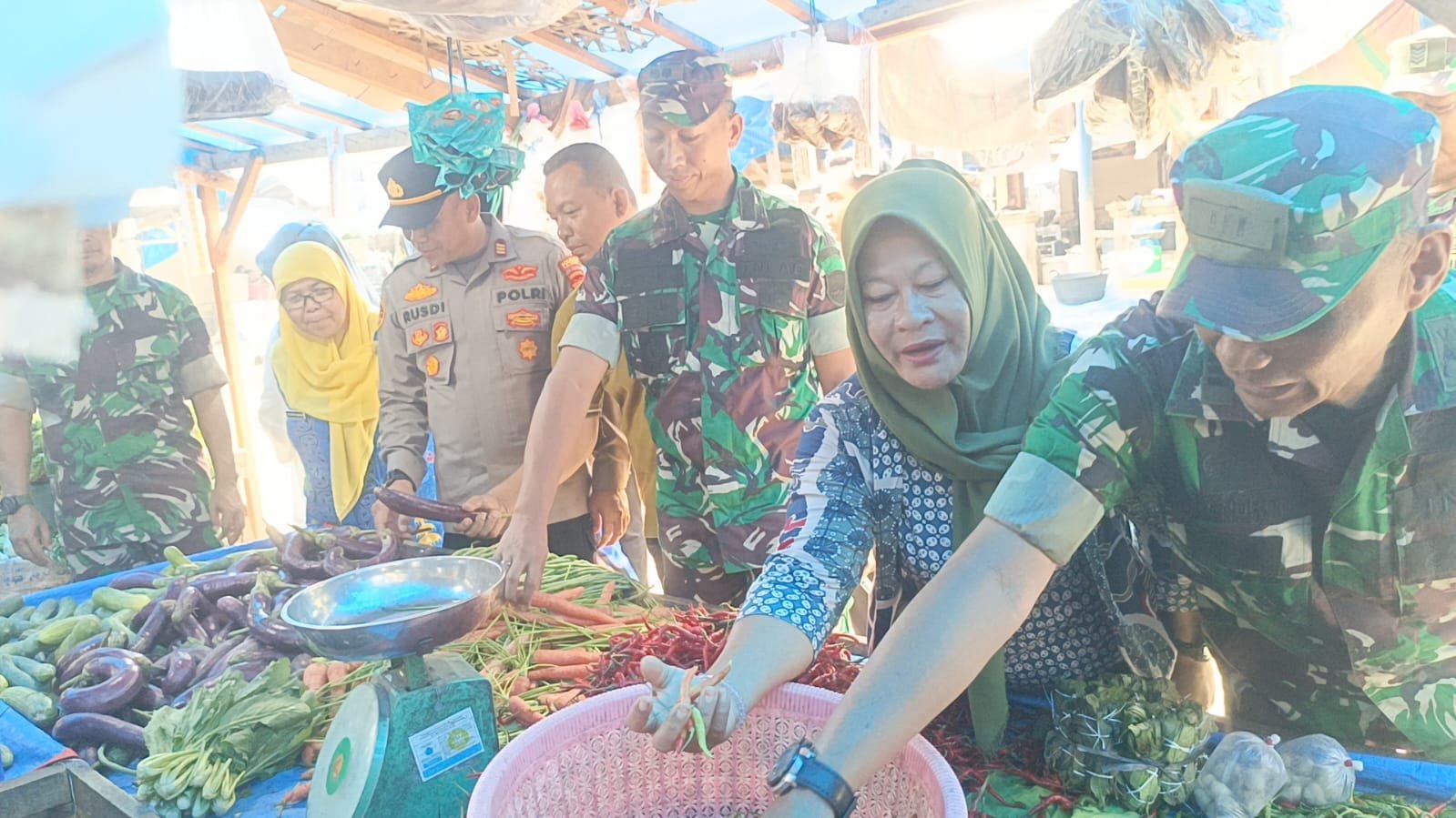 Cegah Inflasi, Dandim 0204/DS Cek Harga Ke Pasar Bakaran Batu Lubuk Pakam