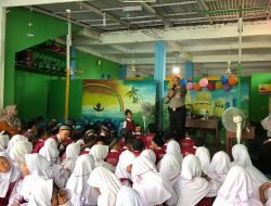 Kapolsek Lubuk Pakam Kunjungi MIS Darul Ikhlas, Lakukan Sosialisasi Tentang Bullying