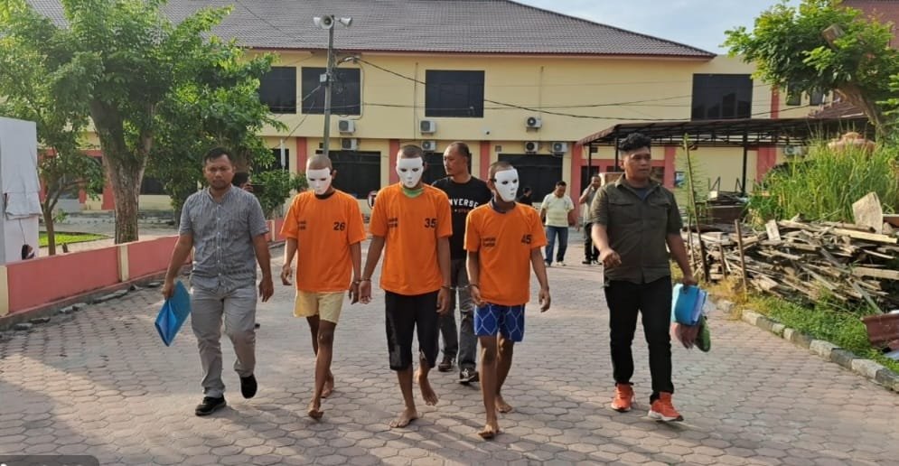 Bacok Warga Lubuk Pakam, 2 Geng Motor Ditangkap di Patumbak Bacok Warga Lubuk Pakam, 2 Geng Motor Ditangkap di Patumbak