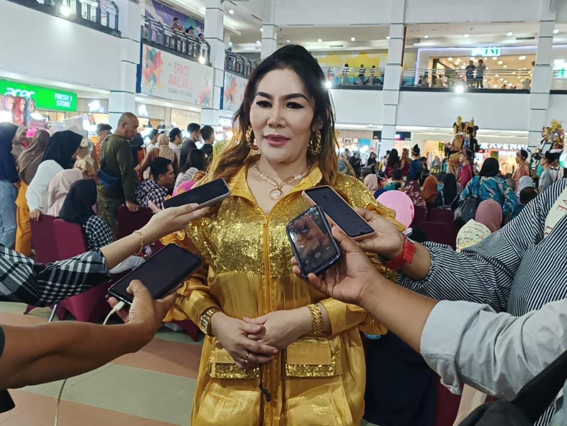 Fitriana Juri Bujang Gadis Kampus Universitas Sjakhyakirti Palembang Fitriana Juri Bujang Gadis Kampus Universitas Sjakhyakirti Palembang