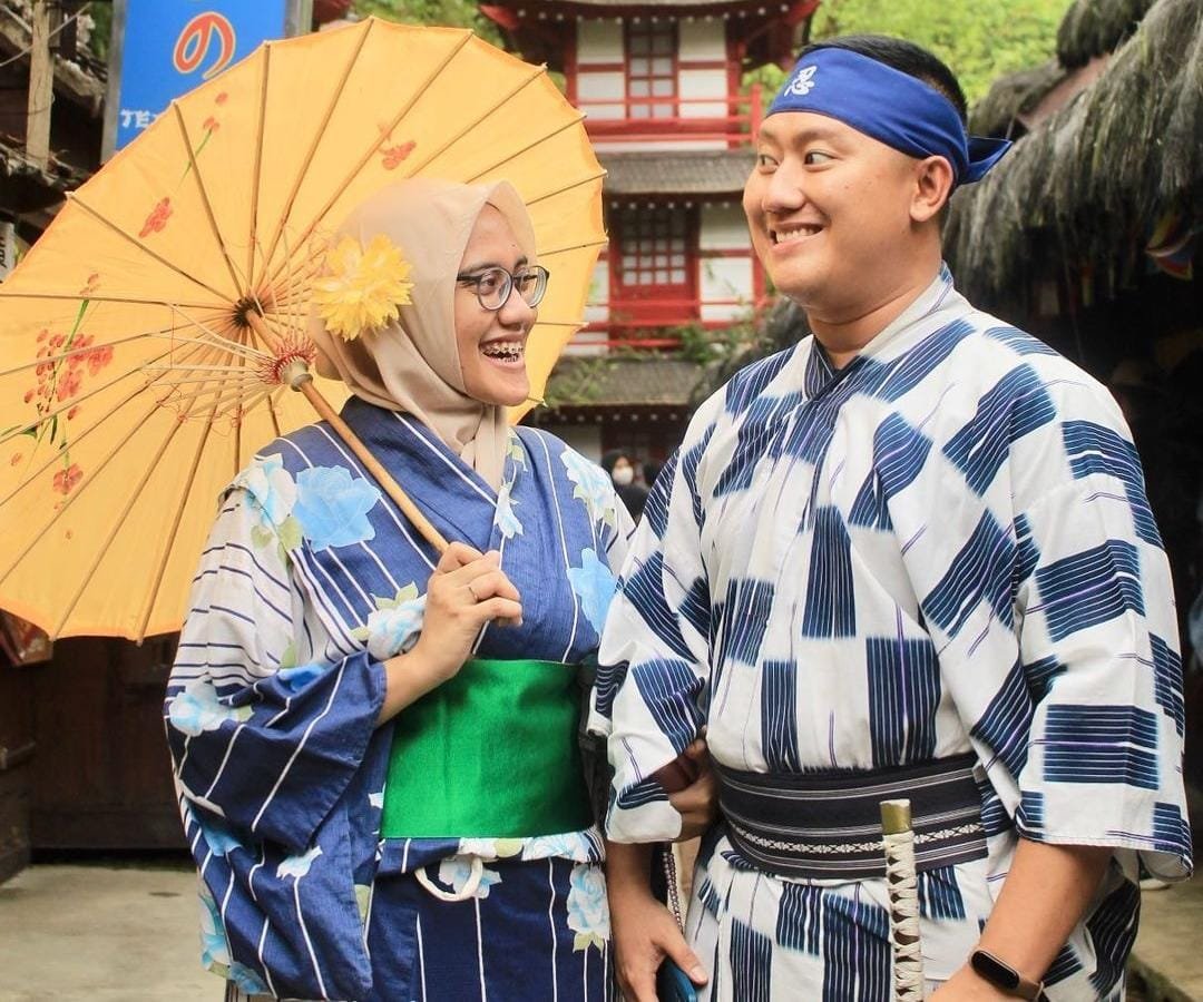 Duo Pasangan ini Tawarkan Solusi Lebaran Minim Sampah Duo Pasangan ini Tawarkan Solusi Lebaran Minim Sampah