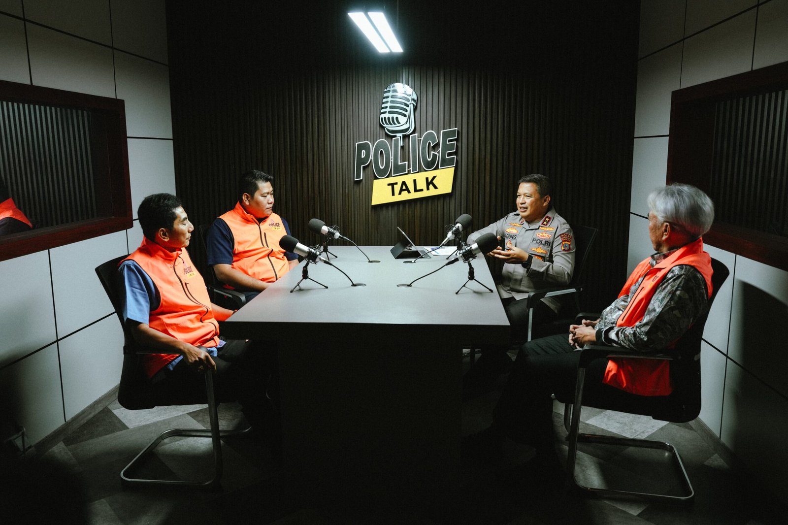 Launching Podcast "Police Talk", Kapolda Sumut : Supaya Masyarakat Dapatkan Informasi Dan Terhibur