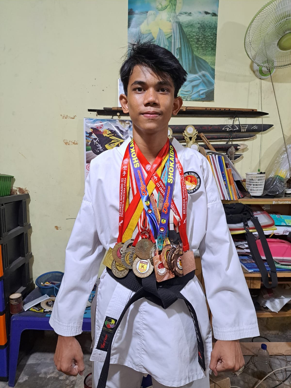 Rouin Romito Lumban Gaol Raih Juara 1 POPKAB Cabor Karate