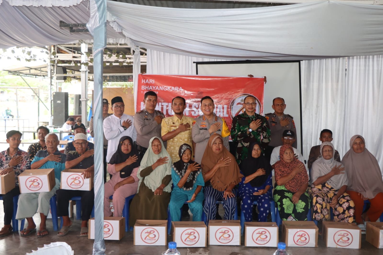 HUT Bhayangkara ke-78, Polresta Deli Serdang Serahkan Beasiswa, Penanaman Pohon, Penaburan Bibit Ikan Dan Pemberian Sembako Kepada Masyarakat