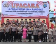 Kapolresta Deli Serdang Pimpin Upacara Kenaikan Pangkat Personil Polresta Deli Serdang