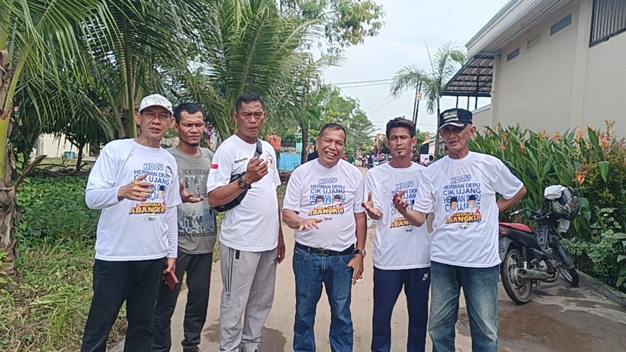 Tim Maju Bersama HD-CU Bapak Herman Deru SH.Mm dan Bapak H.Cik Ujang Mengadakan Senam Sehat Dalam Rangka Senam Pagi Bersama Tim Maju Bersama HD-CU Bapak Herman Deru SH.Mm dan Bapak H.Cik Ujang Mengadakan Senam Sehat Dalam Rangka Senam Pagi Bersama