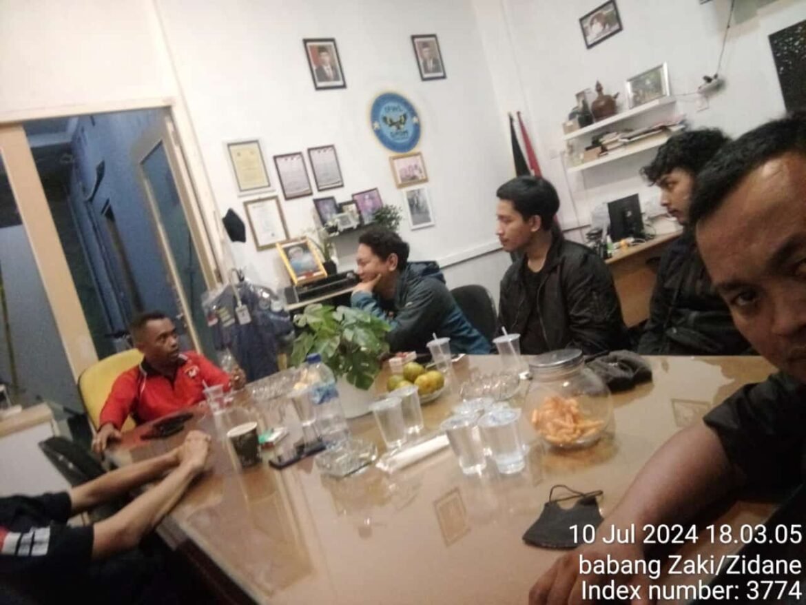Mahasiswa Pakuan Bogor Kunjungi IPWL GMDM DPW Bogor Raya dalam Rangka Silaturahmi dan Sosialisasi Terkait Penanganan Narkoba Mahasiswa Pakuan Bogor Kunjungi IPWL GMDM DPW Bogor Raya dalam Rangka Silaturahmi dan Sosialisasi Terkait Penanganan Narkoba