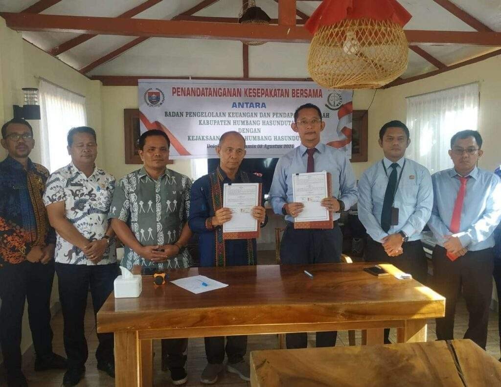 KEJARI DAN BPKPD HUMBAHAS TANDA TANGANI MoU