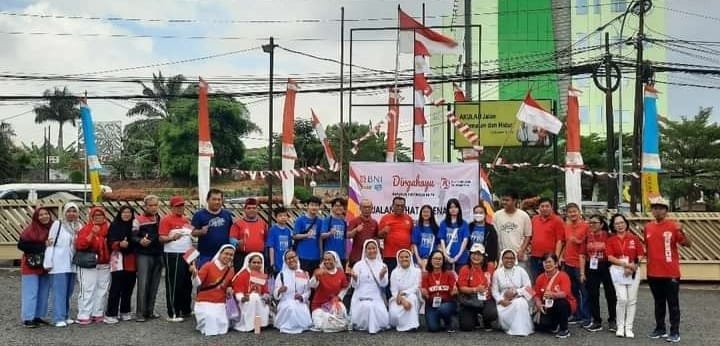 Jalan Santai, Bazaar dan UMKM Moderasi Beragama Kelurahan 20 Ilir di Gereja Santo Yoseph Palembang Jalan Santai, Bazaar dan UMKM Moderasi Beragama Kelurahan 20 Ilir di Gereja Santo Yoseph Palembang