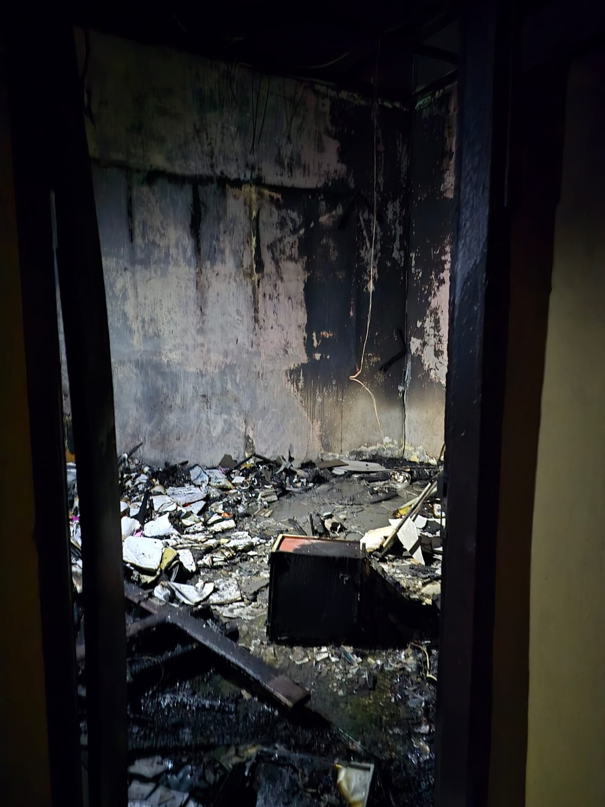 Diduga Korsleting, Ruangan Sat Intelkam Polresta Deli Serdang Terbakar Diduga Korsleting, Ruangan Sat Intelkam Polresta Deli Serdang Terbakar