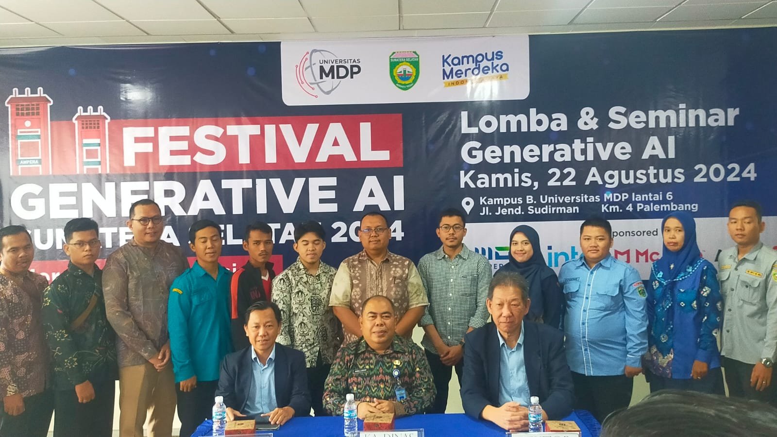 Festival Generative AI Sumsel Universitas MDP dibuka oleh H. Awalluddin, S.Pd, M.Si Festival Generative AI Sumsel Universitas MDP dibuka oleh H. Awalluddin, S.Pd, M.Si
