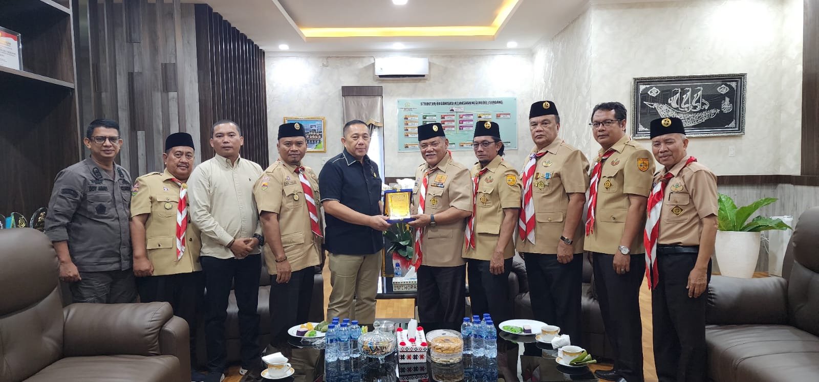 Pusbakum Kwarcab Gerakan Pramuka Deli Serdang Audiensi ke Kajari Deli Serdang Pusbakum Kwarcab Gerakan Pramuka Deli Serdang Audiensi ke Kajari Deli Serdang