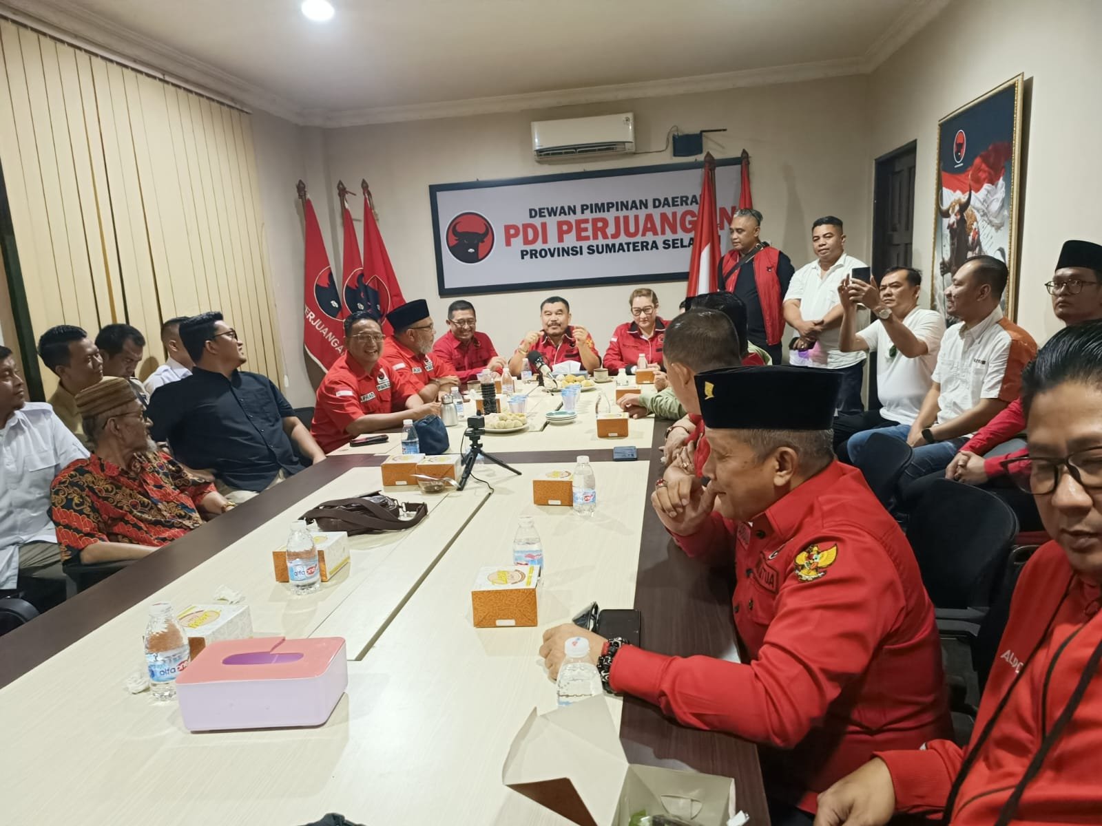 Ilyas Panji Alam : Tegaskan Semua Kader Wajib Memenangkan Ratu Dewa dan Prima Salam di Pilwako Palembang 2024 Ilyas Panji Alam : Tegaskan Semua Kader Wajib Memenangkan Ratu Dewa dan Prima Salam di Pilwako Palembang 2024