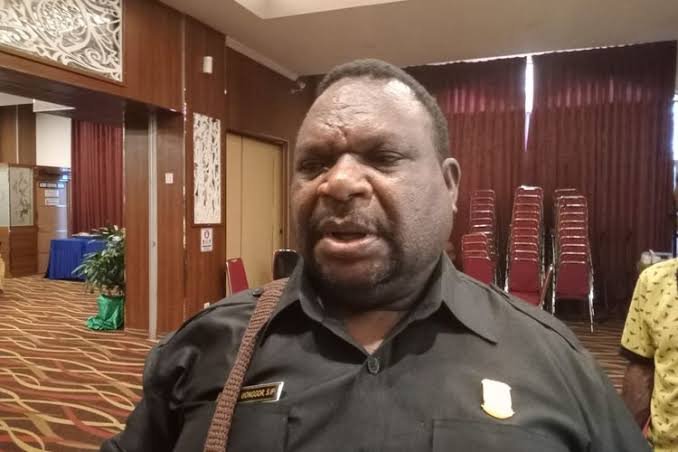 Kinerjanya Luar Biasa, Origenes Wonggor Layak Kembali Ketua DPRP Papua Barat