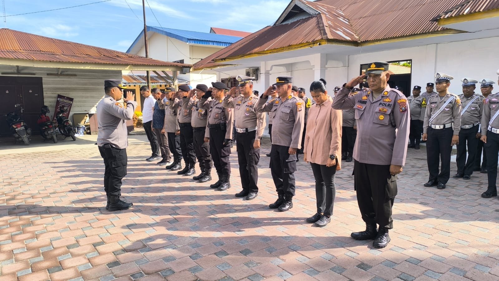 Polresta Deli Serdang Giat Pengamanan Pendaftaran Paslon Bupati-Wakil Bupati Deli Serdang Dalam Pilkada Serentak 2024