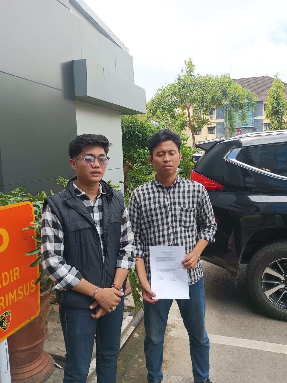 Tegakkan Supremasi Hukum Perlindungan Alam Tegakkan Supremasi Hukum Perlindungan Alam