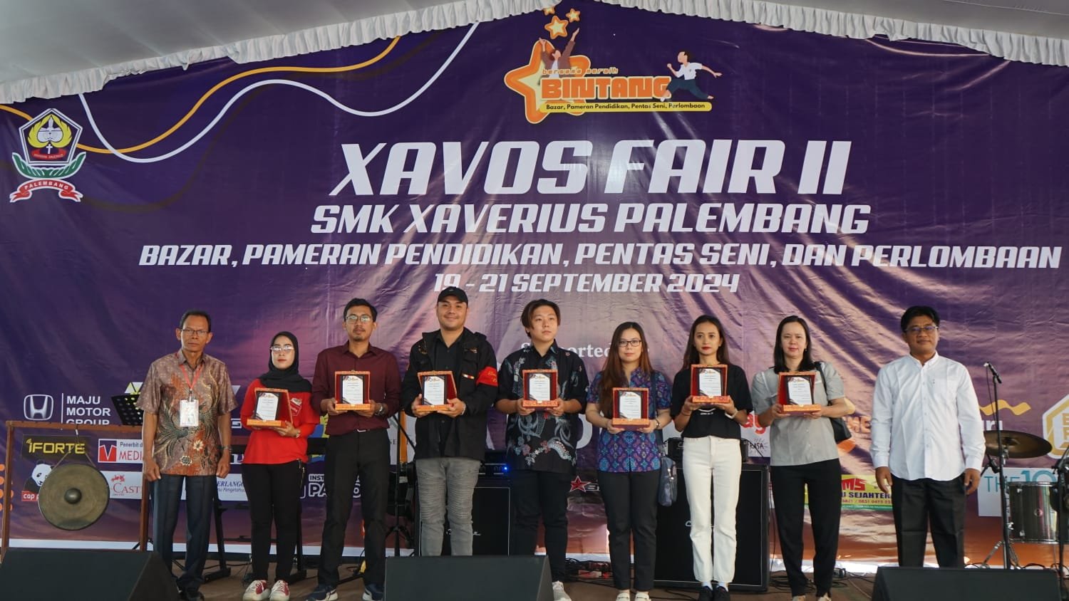 XAVOS FAIR II SMK Xaverius Palembang Dalam Bersama Meraih Bintang XAVOS FAIR II SMK Xaverius Palembang Dalam Bersama Meraih Bintang