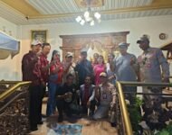 Silahturahmi Calon Gubernur Sumsel Edi Santana Putra ke Kediaman Direktur CV Finksuca Fitriana SH/. Pingky
