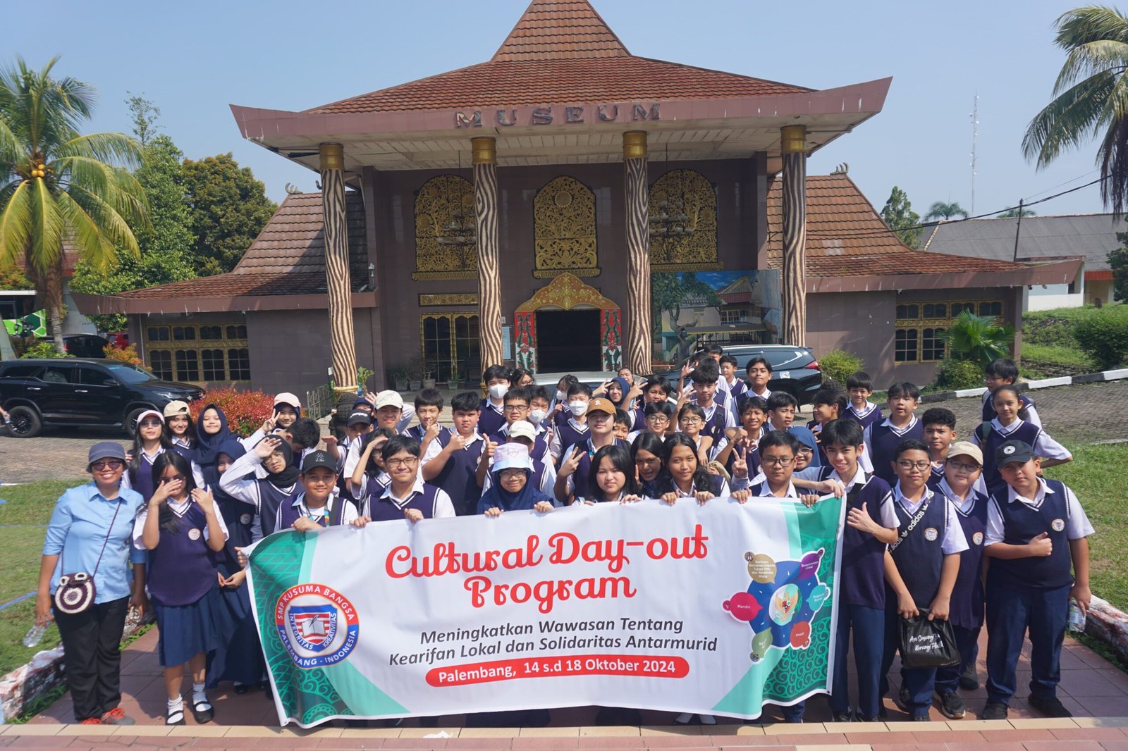 Membuka Cakrawala Budaya Melalui Jelajah Negeri Dalam Program Karakter SMP Kusuma Bangsa Palembang Membuka Cakrawala Budaya Melalui Jelajah Negeri Dalam Program Karakter SMP Kusuma Bangsa Palembang