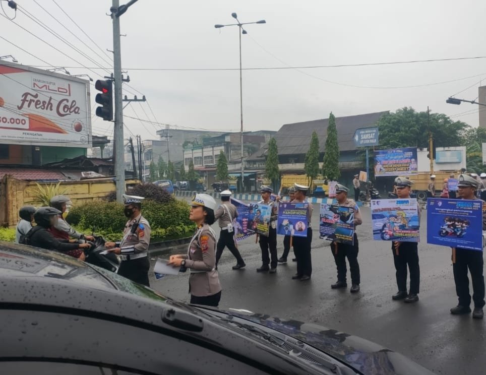 Giat Ops Zebra Toba 2024 Polresta Deli Serdang Giat Sosialisasi Tertib Berlalu Lintas Kepada Masyarakat