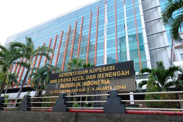 Kebangkitan Koperasi Disambut Dingin, Nurdin Halid Lima Periode Ketum DEKOPIN Kebangkitan Koperasi Disambut Dingin, Nurdin Halid Lima Periode Ketum DEKOPIN