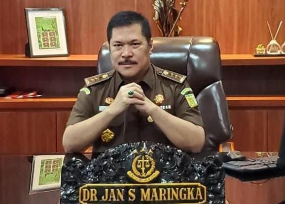 Praktisi Hukum Jan Maringka, Sarankan Reposisi Kejaksaan RI Di Bawah Koordinasi Menkohukham Praktisi Hukum Jan Maringka, Sarankan Reposisi Kejaksaan RI Di Bawah Koordinasi Menkohukham