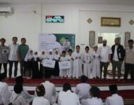 *Ramadhan Berkah, Majelis Telkomsel Taqwa Sumbagsel bahagiakan yatim dan duafa*