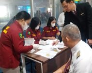 Polresta Deli Serdang Tes Urine Terhadap Awak Maskapai Penerbangan Dan Masinis Di Bandara KNIA