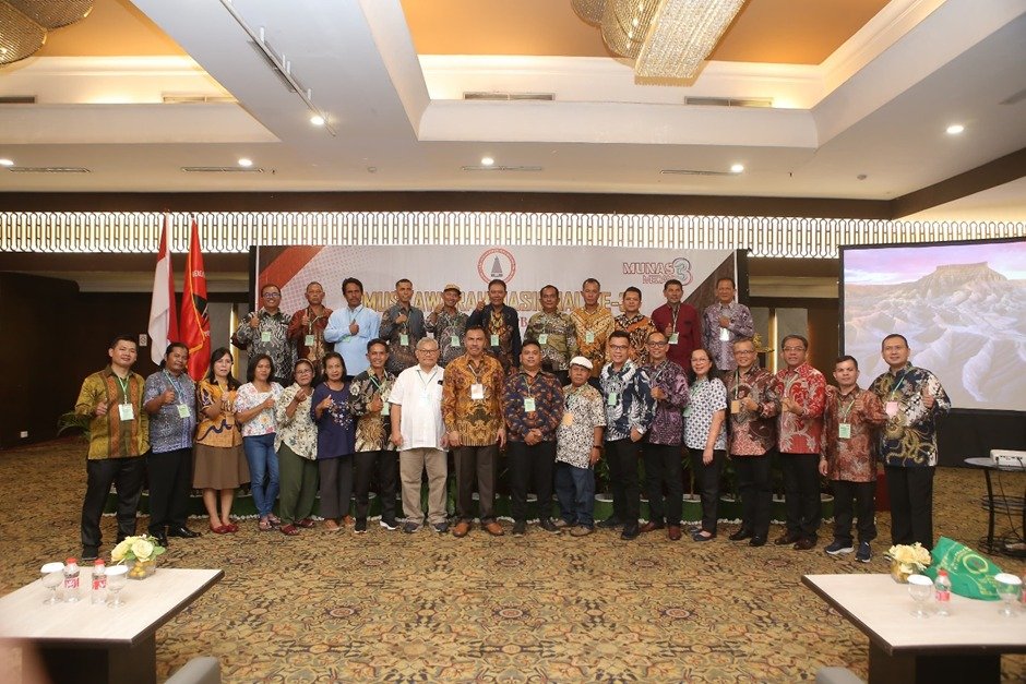 PRPBBI Rayakan HUT ke-11 dengan Sukses Gemilang: Pelantikan Pengurus Baru, Ziarah Sejarah, dan Gebrakan Digital Menuju Indonesia Emas 2045 PRPBBI Rayakan HUT ke-11 dengan Sukses Gemilang: Pelantikan Pengurus Baru, Ziarah Sejarah, dan Gebrakan Digital Menuju Indonesia Emas 2045