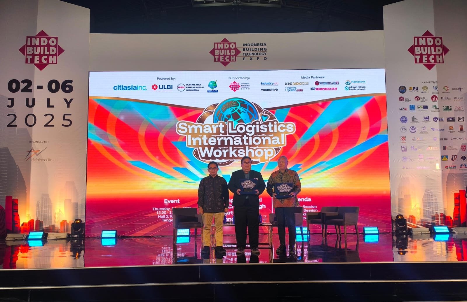 Smart Logistic International Workshop 2025 Smart Logistic International Workshop 2025