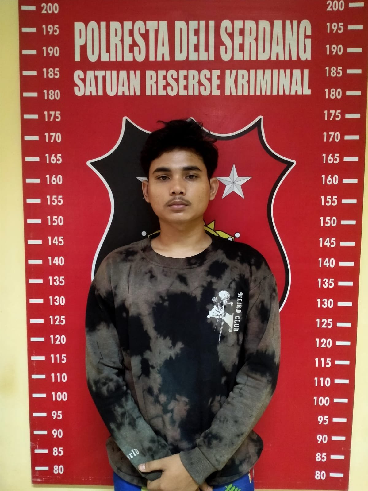 Duel Antar Geng, Satu kritis Dibacok Pakai Clurit Duel Antar Geng, Satu kritis Dibacok Pakai Clurit