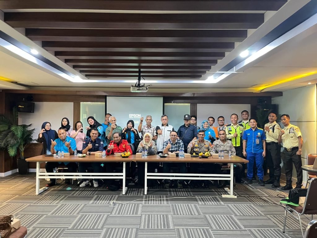 Kopi Darat Seluruh Pengurus dan Anggota DPD, DPW, DPC GMDM Banten di Aeropolis Kota Tangerang