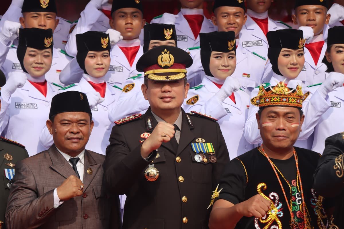 Polresta Deli Serdang Ikuti Upacara Dirgahayu Republik Indonesia ke-80 Polresta Deli Serdang Ikuti Upacara Dirgahayu Republik Indonesia ke-80